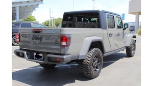Jeep Gladiator Willys 2023 Usado en Excelentes Condiciones - Product Image 6