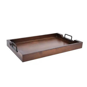 Bandeja de servicio de madera natural con mango de metal La mejor forma para utensilios de cocina Bandejas de mesa para servir té y café - Product Image 4