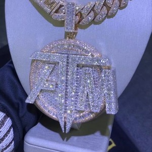 Pendentif Moissanite VVS Plaqué or jaune 18 carats Pendentif Hip Hop personnalisé en diamant glacé pour hommes et femmes - Product Image 4