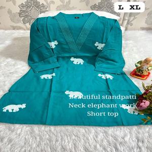 Fabricante y proveedor de Kurti de algodón romano con bordado para uso casual desde Surat a precio de mayoreo - Product Image 1