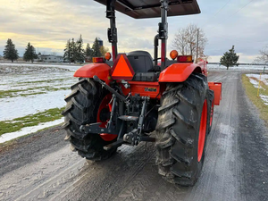 Achetez un tracteur agricole Kubota M7060HDC d'occasion à prix avantageux - Product Image 6