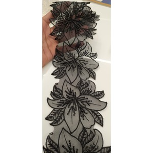 ลูกไม้ปักสำหรับเจ้าสาวที่สง่างามสำหรับชุดแต่งงานมีจำนวนมากจากผู้ส่งออกลูกไม้ชั้นนำ - Product Image 5