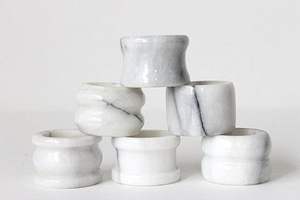 Servilletero de Mármol Hecho a Mano con Etiqueta Privada para Decoración de Mesa de Comedor con Acabado Liso y Textura de Piedra Natural - Product Image 4