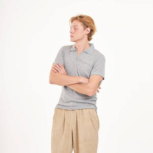 T-shirt Homme Gris Gaufré Col V pour Polo 100% Polyester Anti-boulochage Respirant Manches Courtes Brodé Business Print Made - Product Image 1