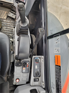 Miniexcavadora KX033-04 USADA, Años 2021-2018, con Motor y Caja de Cambios, Tipo Oruga, Capacidad de Cucharón de 0.11m, 5 Años de Garantía - Product Image 4