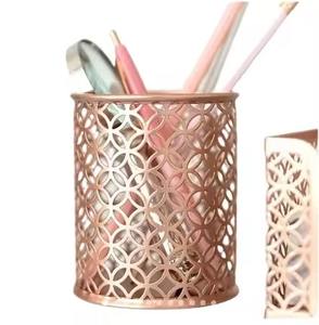 Elegante organizador de escritorio con soporte de bolígrafo de metal dorado de alta demanda para sostener bolígrafos o lápices para oficina hogar Hotel - Product Image 6