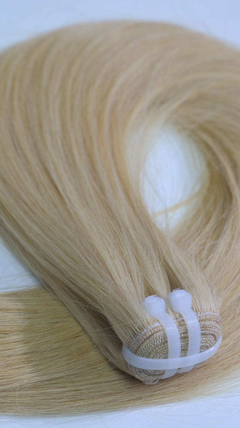 สีบลอนด์