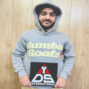 Sudaderas con capucha de estilo corto, personalizadas con estampado puff, de algodón orgánico 100% de alta calidad y tejido grueso. - Product Image 1