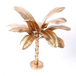 Escultura de palmera de metal decorativo Decoración duradera para el hogar Showpiece con elegante base de metal para sala de estar y dormitorio - Product Image 4