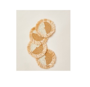 Sous-verre en raphia de style élégant pour une décoration de table de haute qualité, améliorant l'attrait visuel grâce à sa texture artisanale - Product Image 3