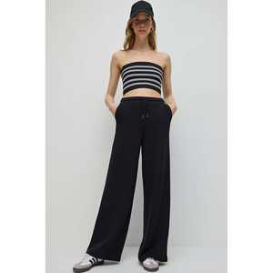 Pantalon de survêtement large en tissu modal pour femme, toucher soyeux et doux, infroissable, idéal pour l'extérieur - Product Image 1