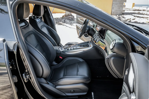 Asequible para Conducir |   CONDUCCIÓN IZQUIERDA |   Volante a la derecha |   Mercedes-AMG GT63 S 2020, Coupé de 4 Puertas - Product Image 5