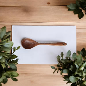 Utensilios de cocina de madera de acacia hechos a mano Utensilios de cocina y utensilios de cocina únicos de nuevo diseño para fiestas de inauguración de la casa - Product Image 3