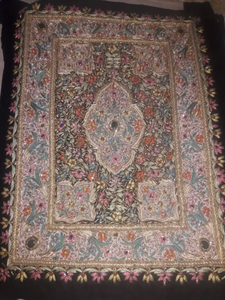 Tapis Zari exquis tissé à la main avec un design en pierre semi-précieuse pour des intérieurs élégants et un décor de style royal - Product Image 6