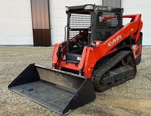 Chargeuse compacte sur chenilles Kubota SVL75-3 efficace pour la construction, à vendre - Product Image 3