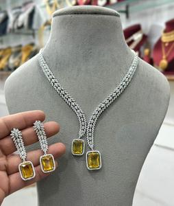 Collier de luxe en argent CZ avec boucles d'oreilles look royal en zircon pour fête de mariage et fiançailles pour femmes - Product Image 2