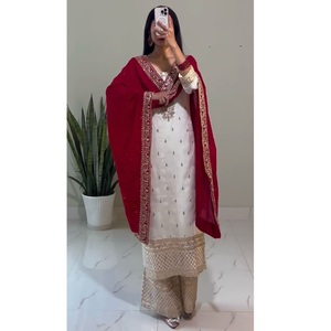 Ensemble de costume pakistanais Salwar Kameez de la mode minimaliste la mieux notée pour les événements et les options de tenue de fête d'Inde - Product Image 1