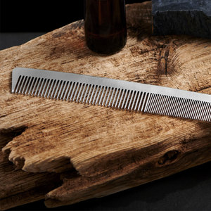 Salon de coiffure haut de gamme personnalisé en usine peigne à cheveux spécial en métal peigne de poche pour hommes peigne à barbe en métal en acier inoxydable bigoudi - Product Image 6