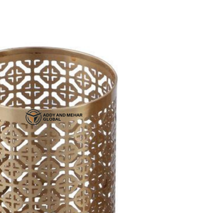 Portavelas Decorativo de Resina Dorada, Hecho a Mano, Duradero, Ecológico, en Forma de Pilar, Geométrico, con Diseño Calado, para Navidad - Product Image 4