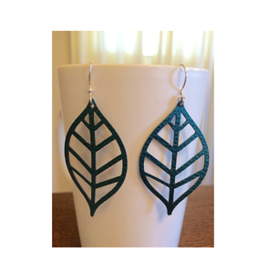 Meilleure qualité en cuir boucle d'oreille feuille conception pour les filles dames fête porter et boucle d'oreille de fiançailles prix de gros - Product Image 1