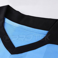 Offre Spéciale – Ensemble d'uniformes d'entraînement de football personnalisés et respirants pour adultes unisexes, en maille de polyester unie, avec logo OEM personnalisé