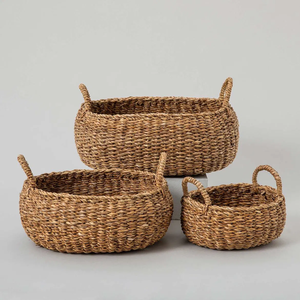 Paniers de rangement en jonc de mer tissés à la main pour organiser avec des poignées de stockage de paniers à légumes par des artisans vietnamiens - Product Image 6