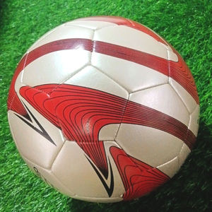 Balones de Fútbol Profesionales de Alto Rendimiento de PVC y PU, Logotipo Personalizado, Mini Curva, Tamaños 5, 4 y 3, Duraderos, Harsons Industries MH-005 - Product Image 3