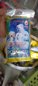 Poncho desechable de PE hecho en Vietnam - Product Image 4