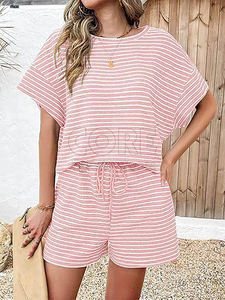 Vente en gros Personnalisez la chemise 2 pièces à manches courtes pour femmes avec vêtements d'extérieur courts et respirants - Product Image 5