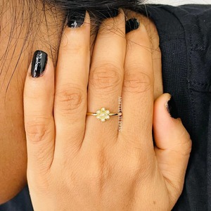 Anillo de Oro Sólido de 14K con Diamantes Naturales y Piedras Multicolores, Diseño de Flor con Engaste de Bisel, para Mujer - Product Image 2
