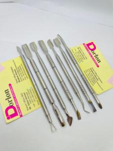 Empujadores de cutículas duraderos reutilizables de doble extremo con logotipo personalizado de acero inoxidable de nuevo estilo para manicura, suministros para decoración de uñas - Product Image 4