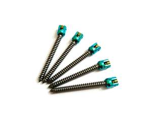 Lote de 5 piezas de implantes ortopédicos 8,0mm x 80mm tornillo poliaxial instrumentos quirúrgicos veterinarios aprobados por la CE - Product Image 1