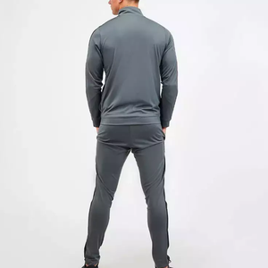 Nouvel Arrivage Survêtement d'Hiver à Capuche pour Homme, Sur Mesure, 100% Coton, Séchage Rapide, Respirant, Polaire, Tenue de Sport, Motif Uni - Product Image 3