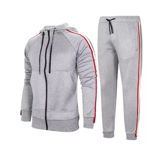 Survêtement de jogging pour hommes veste à fermeture éclair pantalon de course ensemble deux pièces à capuche zippé survêtements personnalisés - Product Image 1