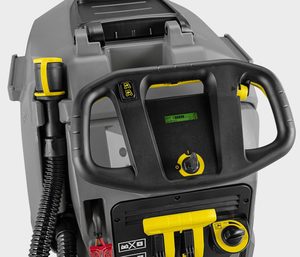 Nouvelle autolaveuse autoportée industrielle Karcher BD 80-100 170Ah - Product Image 2