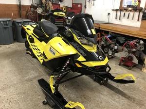 2021 Ski-DooS ReneGades XRS 850 ETEC 21 vitesses frein à disque en acier entraîné à la main - Product Image 2