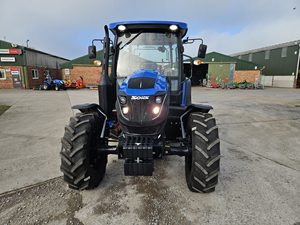 Tracteur agricole Solis 4x4, tracteur à roues bleues, niveau de sécurité élevé - Product Image 2