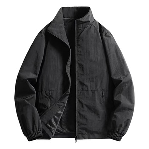 เสื้อแจ็คเก็ตผู้ชายสำหรับกิจกรรมกลางแจ้ง ขายส่ง ผลิตจากไนลอน 100% แบบ 3 ชั้น  รับสกรีนโลโก้ สินค้าขายดี - Product Image 4