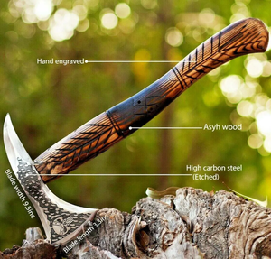 Hacha Vikinga Hecha a Mano con Mango de Madera de Fresno Grabado y Funda de Cuero con Grabado en la Cabeza - Product Image 3