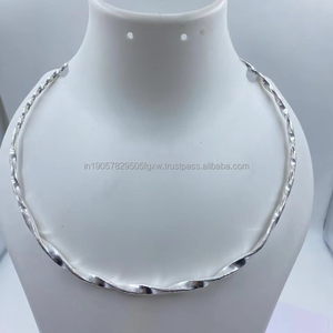 Collar con colgante de plata hecho a mano, chapado en oro, joyería de perlas impresionante única para bodas, artesanía de calidad al mejor precio - Product Image 1