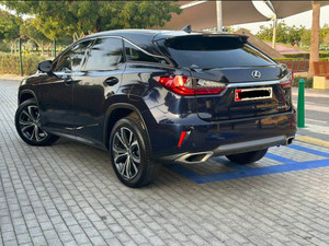 2019 Lexus RX 350 AWD Turbo Engine Sièges en cuir automatiques R16 Taille des pneus ACC Régulateur de vitesse Toit ouvrant panoramique LHD - Product Image 2