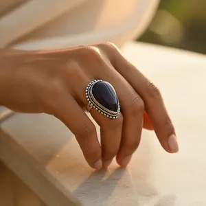 Bague Cocktail Goutte d'Eau en Argent 925 et Onyx, Style Bohème, Sertissage Clos, Unisexe, Usage Quotidien, du Rajasthan, pour Anniversaire - Product Image 1