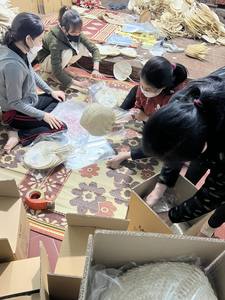 Offre Spéciale 2024 naturel feuille de palmier bambou raphia ventilateurs été ventilateurs à main pour fête fournitures mariage Camping cadeau - Product Image 2