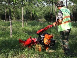 Cortacésped de jardín de frutas multifuncional, azada de césped grande autopropulsada de empuje manual, poda y trituradora de páramos y rastrojos - Product Image 5