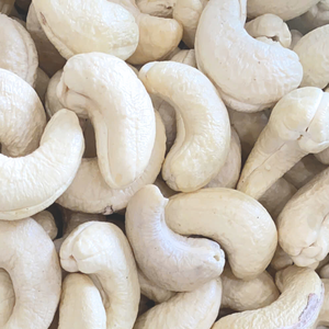 Offre Spéciale 2023 Prix international Noix de cajou brutes du Vietnam de qualité W320 prêtes à être expédiées - Product Image 1