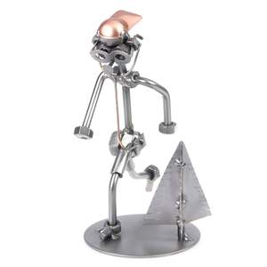 Sculpture en métal de qualité supérieure avec détails fabriqués à la main Idéal pour les maisons de luxe, les hôtels et les intérieurs de bureaux - Product Image 3