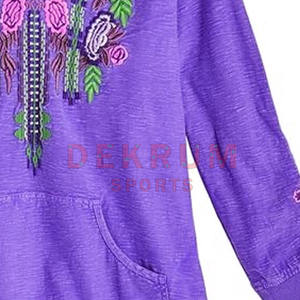 เสื้อฮู้ดปักลายแฟชั่นสำหรับผู้หญิง ราคาสุดคุ้ม พร้อมโลโก้ด้านหน้า รับผลิตตามแบบ ODM - Product Image 4