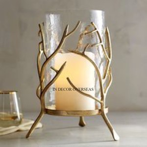 Motif à la mode arrivée métal plaqué or cadre de conception Unique et verre clair ouragan bougeoir Table pièce maîtresse décor - Product Image 1