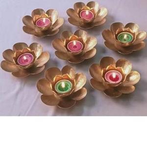 Diya Redonda de Latón Estilo Art Deco Industrial de HF Industries, Pieza Única para Bodas, Diwali y Pooja, Juego de Regalo, Decoración del Hogar - Product Image 3