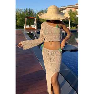 เคที โอเพ่นเวิร์ค ซิงเกิล อาร์ม สกู๊ป เนคไลน์ 9710-015 ชุด 2 ชิ้น - Product Image 4